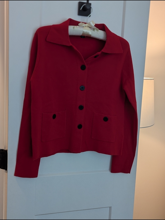 Faith & Zoe Sweaters - Faith & Zoe Red Button-Front Sweater Cardigan